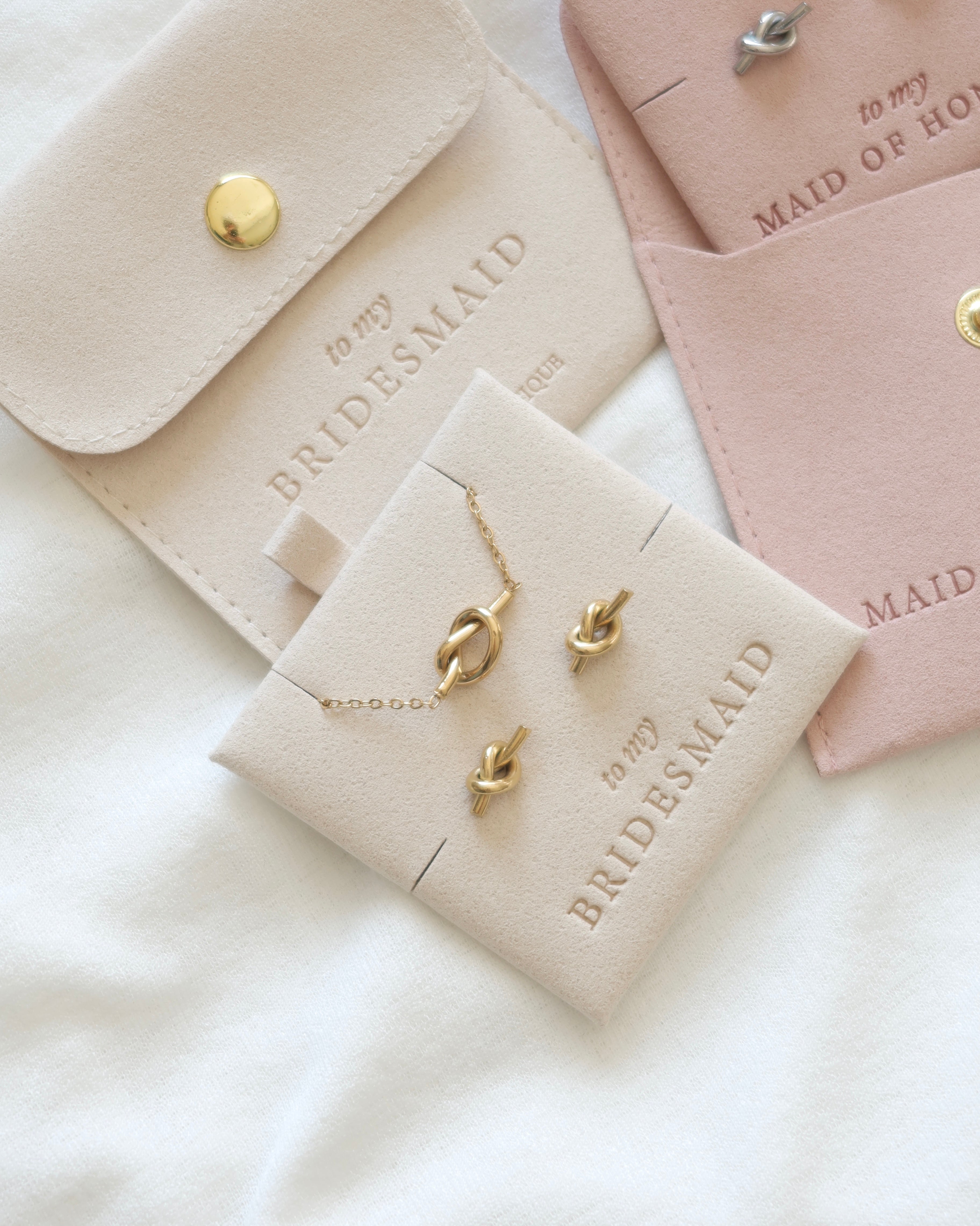 Bridesmaid Knot Pearl Earrings 18K