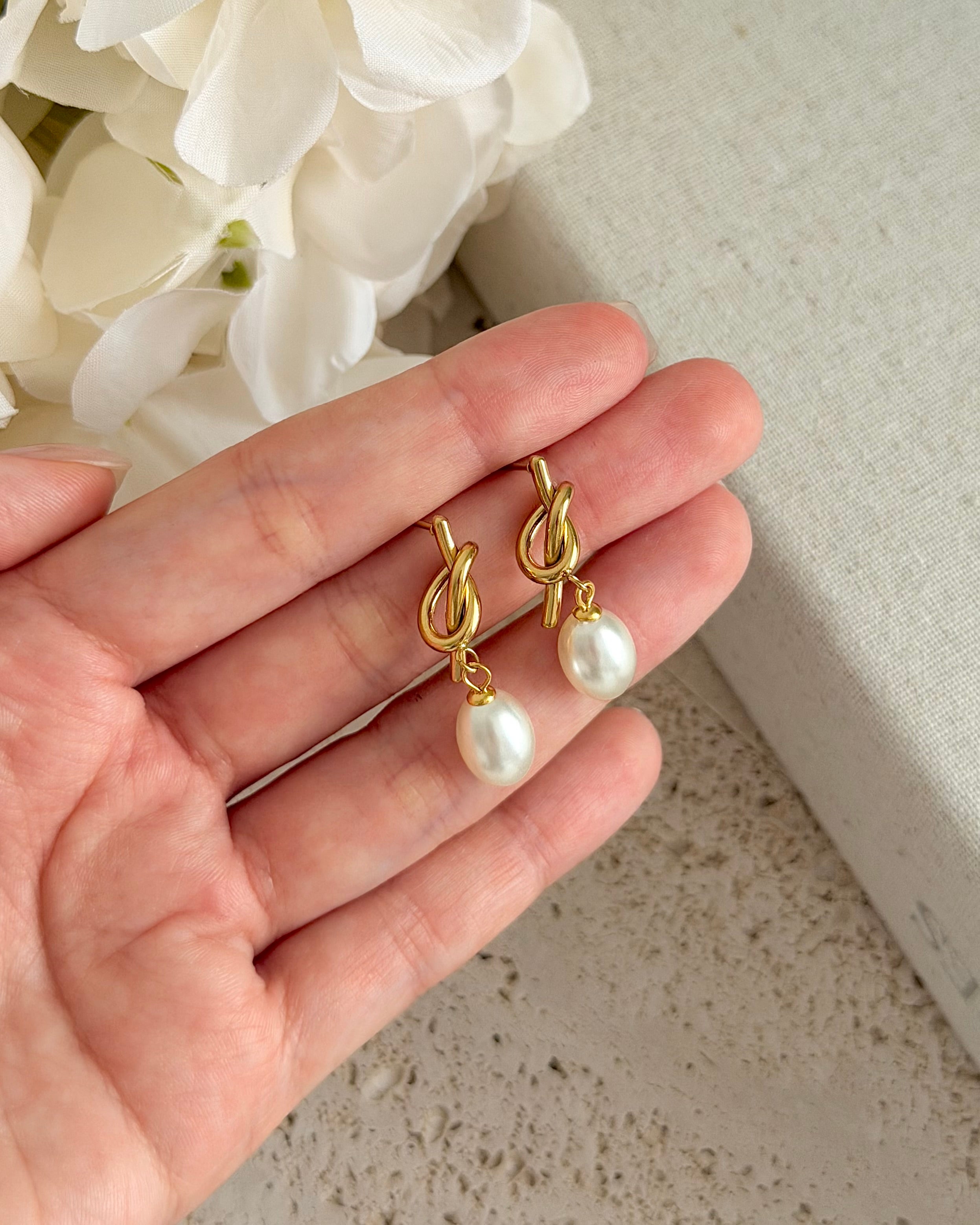 Pearl Knot Earrings 18K Gold Plated